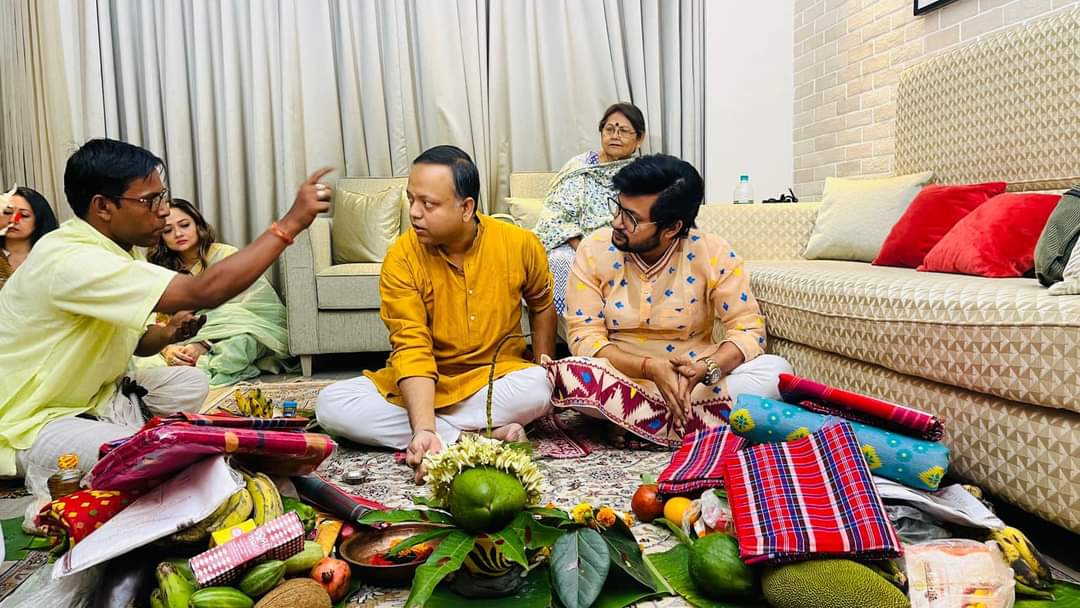 রূপাঞ্জনা এবং রাতুলের বিয়ের সকালের সাজ রূপাঞ্জনা এবং রাতুলের বিয়ের সকালের সাজ