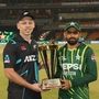 PAK vs NZ: শেষ ওভারে জোড়া রান-আউটে মান বাঁচল পাকিস্তানের, কিউয়িদের বিরুদ্ধে কোনও রকমে জিতে সিরিজ ড্র করলেন বাবররা