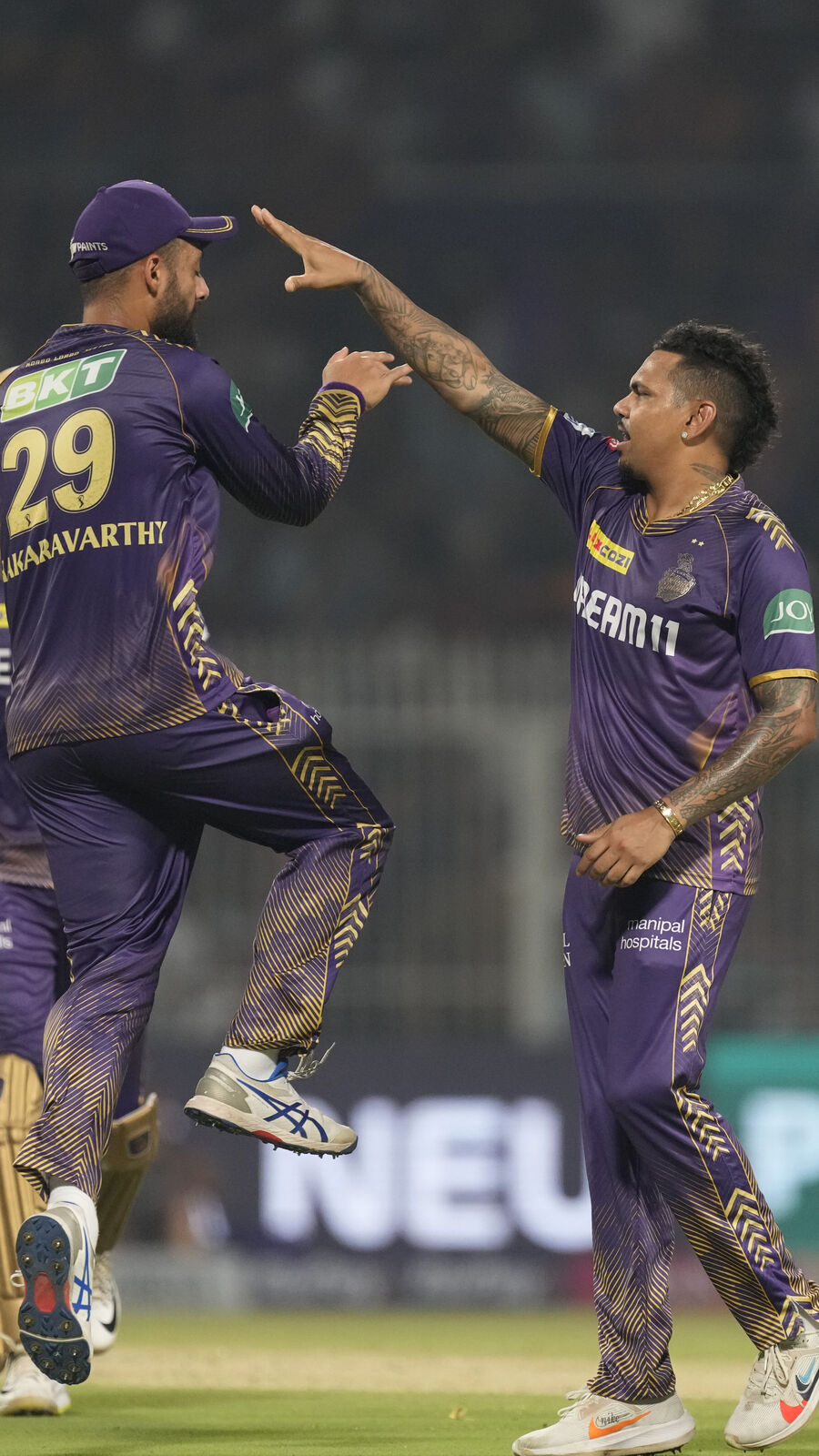 একটি মাঠে সব থেকে বেশি IPL উইকেট, মালিঙ্গার রেকর্ড ভেঙে সেরা ৫-এর শীর্ষে নারিন