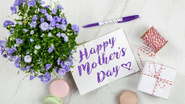 Mother’s Day 2024: আন্তর্জাতিক মাতৃ দিবসে মাকে জানান ভালোবাসার উষ্ণ শুভেচ্ছা, কী লিখবেন জেনে নিন – Warm wishes of love to mothers on International Mother’s Day