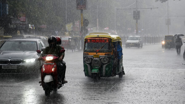 Monsoon arrival in India: সময়ের আগেই কেরলে ঢুকে পড়বে বর্ষা! বাংলায় কবে আসতে পারে?