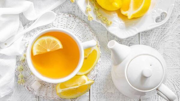 Lemon Tea: রোজ পান করেন লেবু চা? শরীরের ক্ষতি করছেন না তো