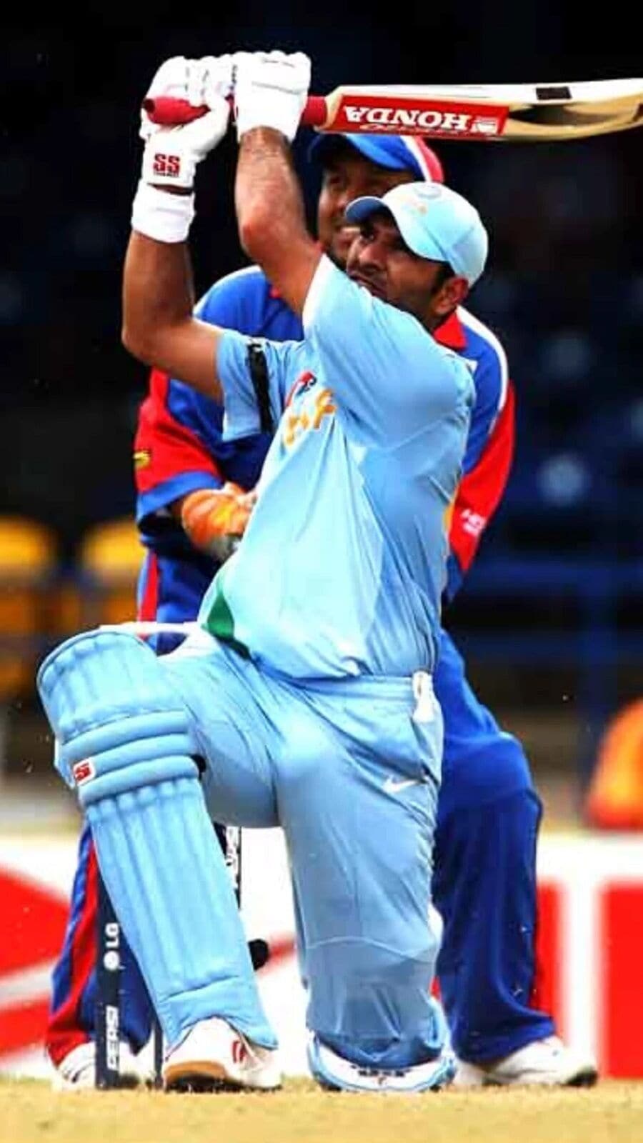 T20 বিশ্বকাপে দ্রুততম হাফ-সেঞ্চুরি, যুবরাজের পিছনে রয়েছেন কারা?