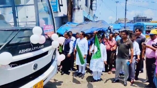 Kolkata ladies special bus: মহিলাদের বাসযাত্রা আরও নিরাপদ, কলকাতায় পথচলা শুরু লেডিস স্পেশ্যালের