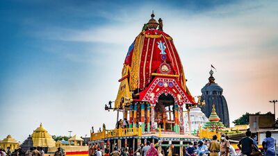 ২০২৪ রথযাত্রার তিথি- একটি পঞ্জিকামত অনুসারে আষাঢ়ের শুক্লপক্ষের দ্বিতীয়া তিথি পড়ছে, ৬ জুলাই অর্থাৎ ২১ এ আষাঢ় ১৪৩১ এ আষাঢ়ের শুক্লপক্ষের দ্বিতীয়া তিথি শুরু। শনিবার ৬ জুলাই ভোররাত ৪-০৪ মিনিটে তিথি শুরু হচ্ছে। আর তিথই শেষ হচ্ছে ৭ জুলাই অর্থাৎ ২২ আষাঢ়, ১৪৩১ এ। ৭ জুলাই রবিবার ৪.৩৩ মিনিটে শেষ হবে তিথি। ২০২৪ রথযাত্রার তিথি- একটি পঞ্জিকামত অনুসারে আষাঢ়ের শুক্লপক্ষের দ্বিতীয়া তিথি পড়ছে, ৬ জুলাই অর্থাৎ ২১ এ আষাঢ় ১৪৩১ এ আষাঢ়ের শুক্লপক্ষের দ্বিতীয়া তিথি শুরু। শনিবার ৬ জুলাই ভোররাত ৪-০৪ মিনিটে তিথি শুরু হচ্ছে। আর তিথই শেষ হচ্ছে ৭ জুলাই অর্থাৎ ২২ আষাঢ়, ১৪৩১ এ। ৭ জুলাই রবিবার ৪.৩৩ মিনিটে শেষ হবে তিথি। 