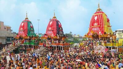 ২০২৪ রথযাত্রা- আরও একটি মতে বলা হচ্ছে, শুক্লপক্ষের দ্বিতীয়া তিথি ৭ জুলাই ভোর রাত ৪ টে ২৬ মিনিটে শুরু হবে। আর সেই তিথি শেষ হবে ৮ জুলাই ভোর ৪ টে ৫৯ মিনিটে। উদয়া তিথি অনুসারে রথযাত্রা পালিত হবে ৭ জুলাই। (ছবি সৌজন্য পিটিআই) ২০২৪ রথযাত্রা- আরও একটি মতে বলা হচ্ছে, শুক্লপক্ষের দ্বিতীয়া তিথি ৭ জুলাই ভোর রাত ৪ টে ২৬ মিনিটে শুরু হবে। আর সেই তিথি শেষ হবে ৮ জুলাই ভোর ৪ টে ৫৯ মিনিটে। উদয়া তিথি অনুসারে রথযাত্রা পালিত হবে ৭ জুলাই। (ছবি সৌজন্য পিটিআই)