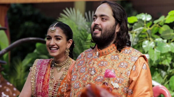 Anant Ambani-Radhika Merchant’s Wedding: সঙ্গীত অনুষ্ঠান মাতাবেন বিবার, বিয়েতে গাইবেন ড্রেক! দেখুন পর পর ৩ দিন কী কী হবে