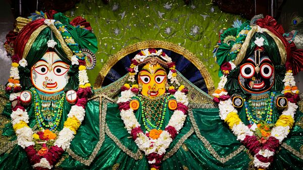 আলুতে ফুটল তুলির টান, প্রাণ সঞ্চার হল প্রভু জগন্নাথের! অবাক কাণ্ড ঘটালেন গ্রহবধূ