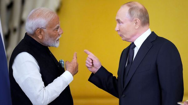 Modi to Putin on War:‘শিশুদের হত্যা.. হৃদয়ে বিঁধে যায়’, ইউক্রেনের হাসপাতালে রুশ হামলার পর রাশিয়ায় বসে পুতিনকে বললেন মোদী – Narendra Modi says Its heart wrenching to putin after russia attacks child hospital in ukraine