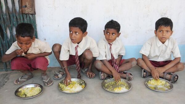 Mid Day Meal Incident: মিড ডে মিলের লাইনে মৃত্যু ছাত্রের, উত্তাল দক্ষিণ দিনাজপুরের স্কুল, মার শিক্ষকদের