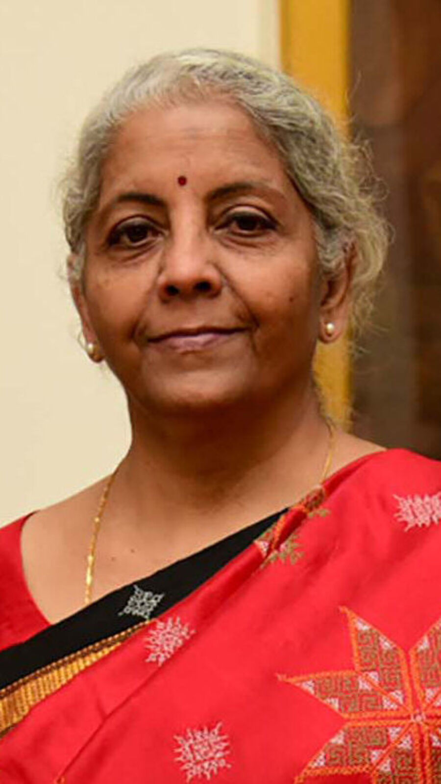 Budget Day 2024: ২০১৯-২০২৪ সালের মধ্যে অর্থমন্ত্রীর পরনে আইকনিক সব শাড়ি